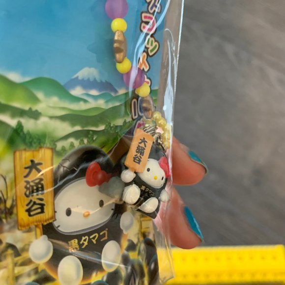 2003 HELLO KITTY BLACK TAMAGO 'BLACK EGG' CELL STRAP - Picture 6 of 8